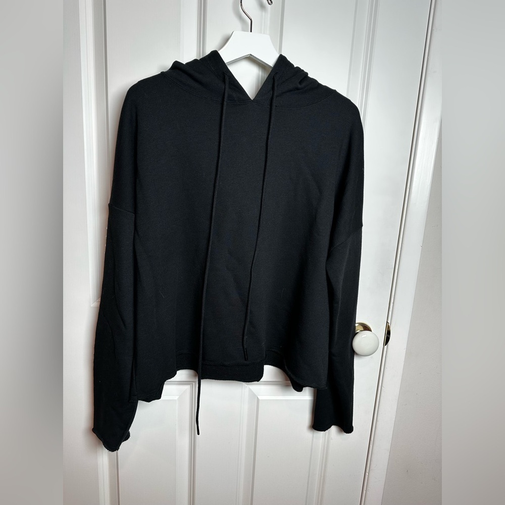 Alo Black and women’s Hoodie